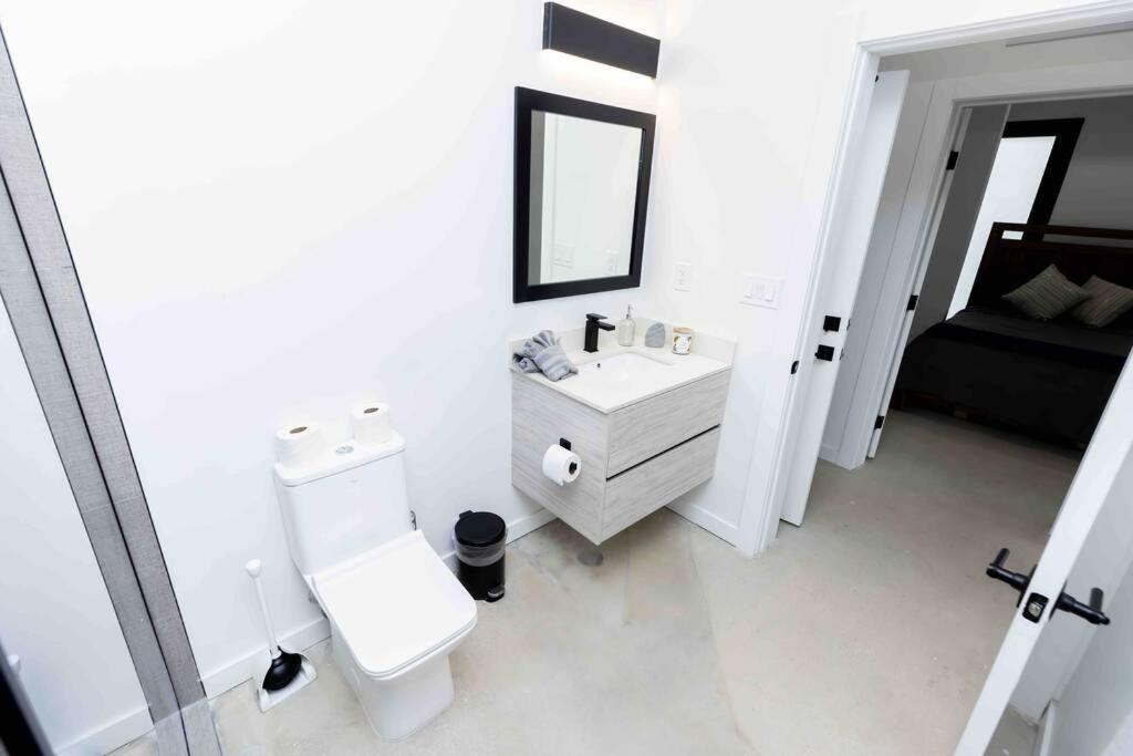 Huge 4 Bedroom Townhouse W/ Private Rooftop & Bbq Miami Exterior photo
